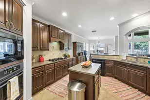 1302 Lake Grayson Dr, Katy, TX 77494 - Photo 15