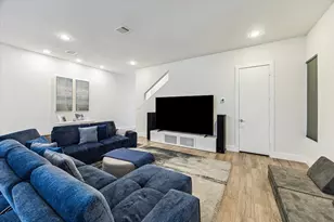 2204 Cortijo Pl, Houston, TX 77091 - Photo 7