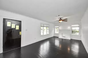 5645 Barremore St, Houston, TX 77023 - Photo 5