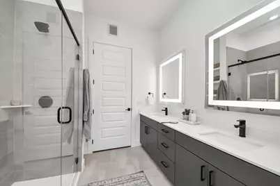 15635 Memorial Drive #140, Houston, TX 77079 - Photo 17