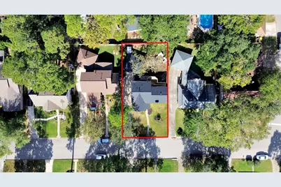 616 S Rivershire Drive, Conroe, TX 77304 - Photo 33