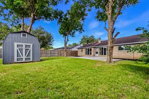 12707 Corning Dr, Houston, TX 77089 - Photo 23