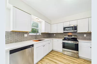 12707 Corning Dr, Houston, TX 77089 - Photo 11
