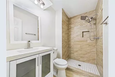 12707 Corning Dr, Houston, TX 77089 - Photo 21