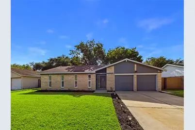 12707 Corning Dr, Houston, TX 77089 - Photo 3