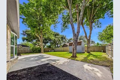 12707 Corning Dr, Houston, TX 77089 - Photo 5