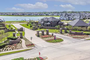 1612 Dayton Rdg Cir, Friendswood, TX 77546 - Photo 3