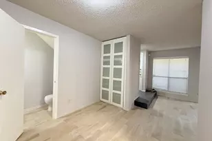 9383 Pagewood Ln, Houston, TX 77063 - Photo 7