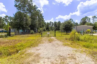 1317 County Road 5003, Cleveland, TX 77327 - Photo 5