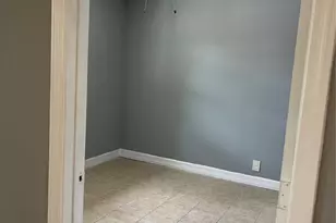 9211 N Green River Dr Dr, Houston, TX 77078 - Photo 3