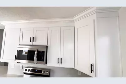 21710 Nickerton Ln, Spring, TX 77388 - Photo 9