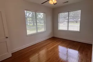 1524 Dover St, Boling, TX 77420 - Photo 11