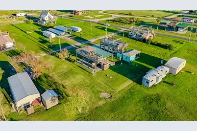 933 Wesley Way, Port Bolivar, TX 77650 - Photo 29
