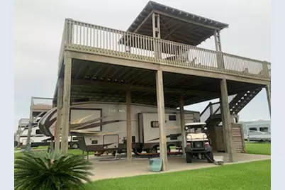 933 Wesley Way, Port Bolivar, TX 77650 - Photo 1