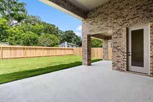 2501 Barton Creek Trail, Friendswood, TX 77546 - Photo 37