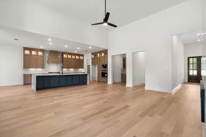 2501 Barton Creek Trail, Friendswood, TX 77546 - Photo 9