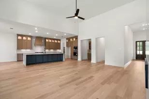 2501 Barton Creek Trail, Friendswood, TX 77546 - Photo 9
