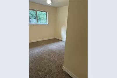 115 N Shirley Street, Alvin, TX 77511 - Photo 13