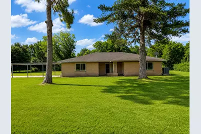 702 E Dallas Street, Fresno, TX 77545 - Photo 1