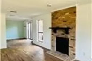 311 E 10th St, Houston, TX 77008 - Photo 21