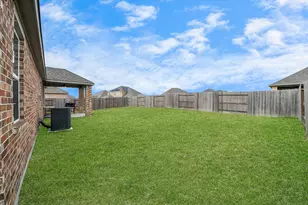 3006 Floating Barque Dr, Santa Fe, TX 77510 - Photo 27