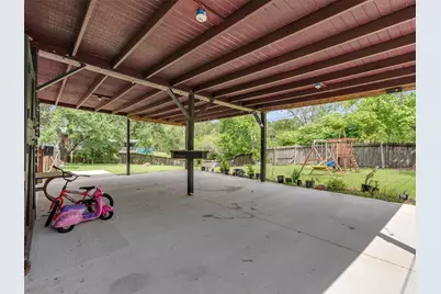 7923 Glenview Drive, Houston, TX 77061 - Photo 3