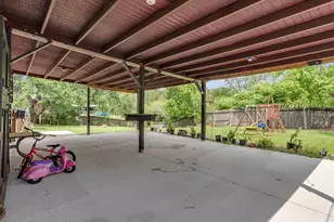 7923 Glenview Dr, Houston, TX 77061 - Photo 3