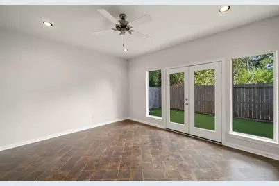 1726 Stacy Falls, Houston, TX 77008 - Photo 5