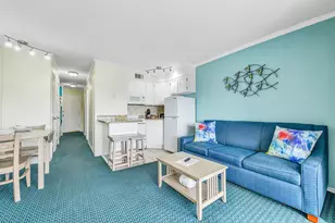 6102 Seawall Blvd, Galveston, TX 77551 - Photo 7