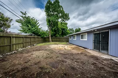 4411 Knotty Oaks Trail, Houston, TX 77045 - Photo 9