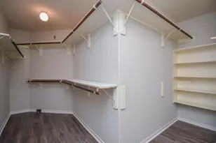 917 Almond St, Baytown, TX 77521 - Photo 23