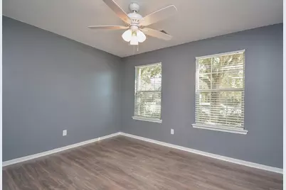 917 Almond Street, Baytown, TX 77521 - Photo 27