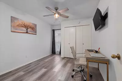 9522 Wellsworth Drive, Houston, TX 77083 - Photo 13
