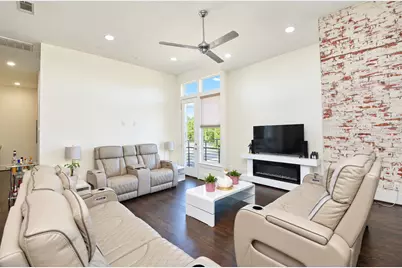 817 Delano Street #B, Houston, TX 77003 - Photo 7