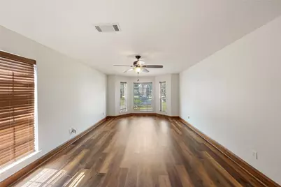 8802 Sedgemoor Drive, Tomball, TX 77375 - Photo 11