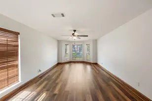 8802 Sedgemoor Dr, Tomball, TX 77375 - Photo 11