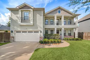 1326 Martin St, Houston, TX 77018 - Photo 1