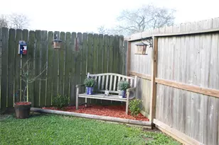 1122 Chase Park Dr, Bacliff, TX 77518 - Photo 23