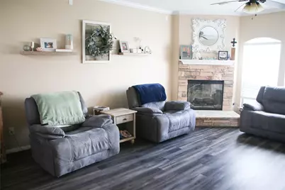 1122 Chase Park Drive, Bacliff, TX 77518 - Photo 5