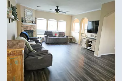 1122 Chase Park Drive, Bacliff, TX 77518 - Photo 3