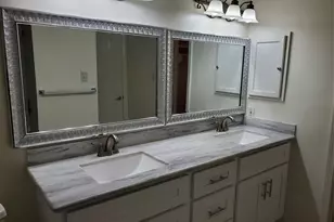 12139 Gladewick Dr, Houston, TX 77077 - Photo 11