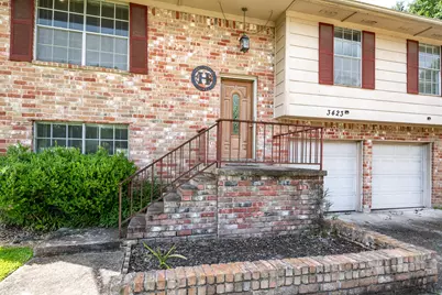 3423 Meadowview Drive, Richmond, TX 77459 - Photo 3
