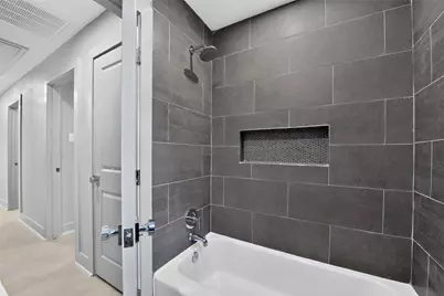 4131 Knotty Oaks Trail, Houston, TX 77045 - Photo 25