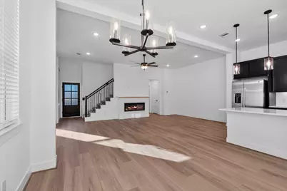 10114 Palm Springs Place, Iowa Colony, TX 77578 - Photo 15