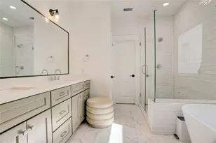 2013 Cochran St, Houston, TX 77009 - Photo 23