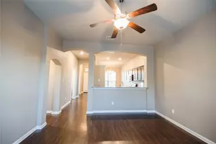 1909 Maize Ct, Brenham, TX 77833 - Photo 9