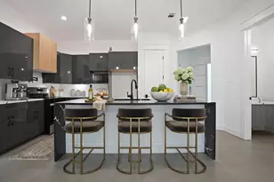 6208 Cebra St, Houston, TX 77091 - Photo 7