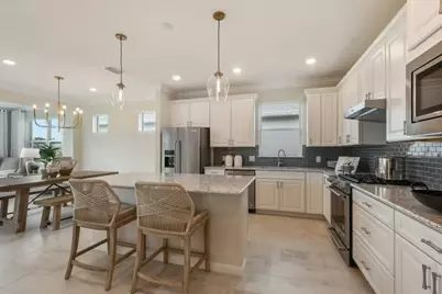 31914 Gallant Drive, Fulshear, TX 77441 - Photo 9