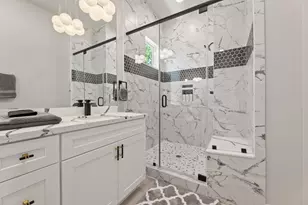 8521 Brandon St, Houston, TX 77051 - Photo 23