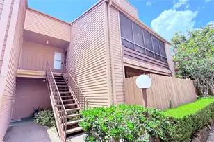 10555 Turtlewood Ct, Houston, TX 77072 - Photo 1